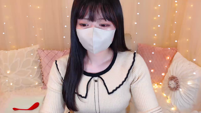 Yuix0