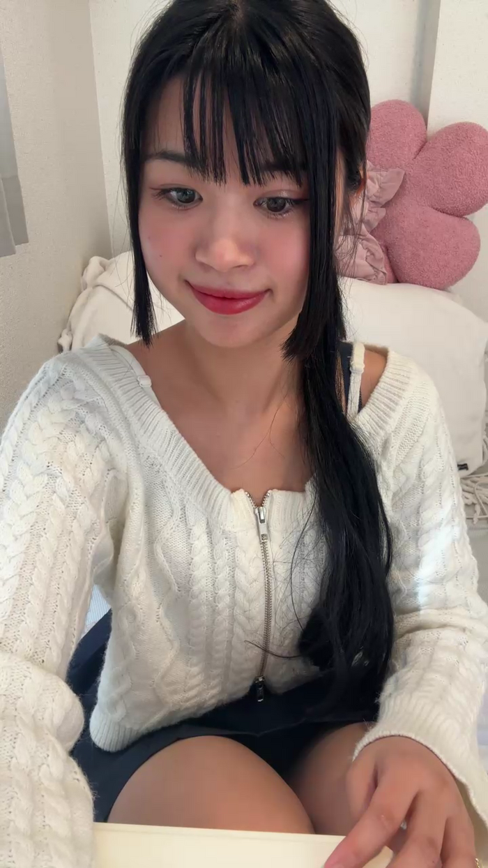 xMOMOxQ