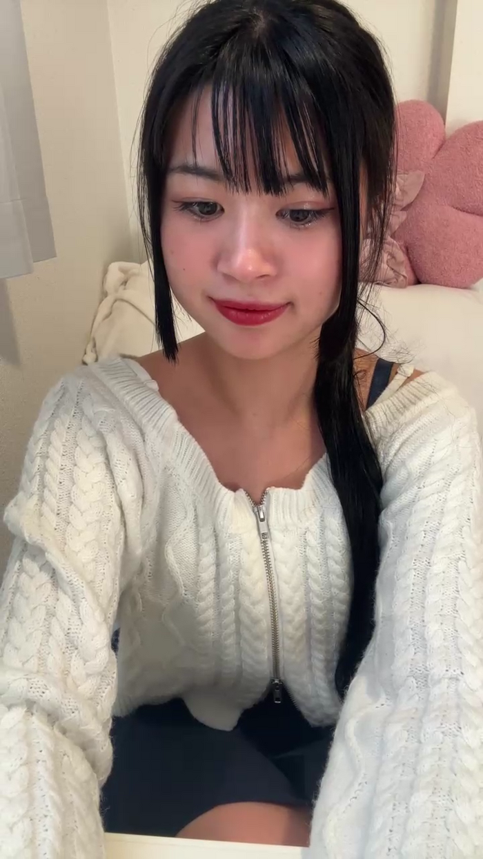 xMOMOxQ