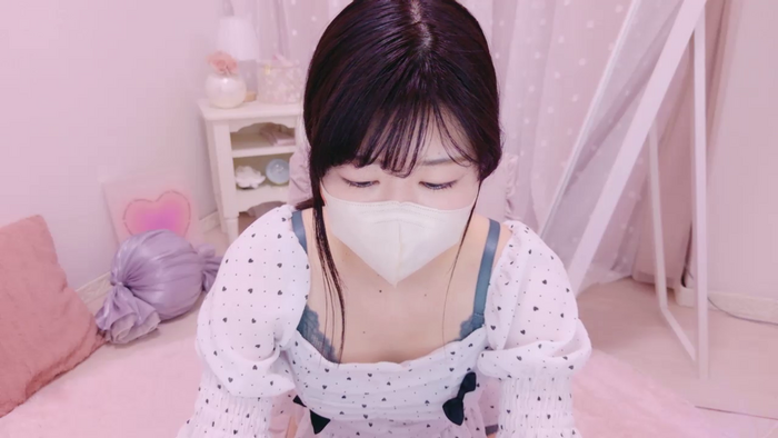 xoYURIxx