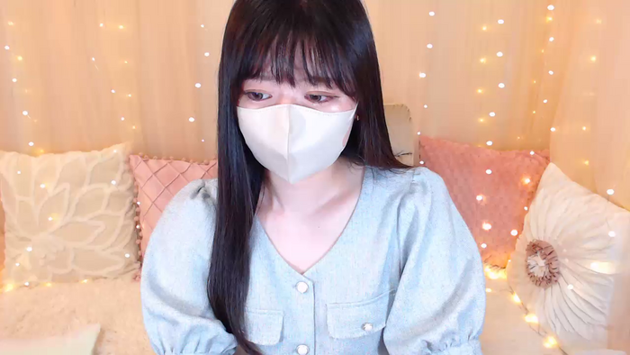 Yuix0