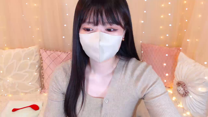 Yuix0