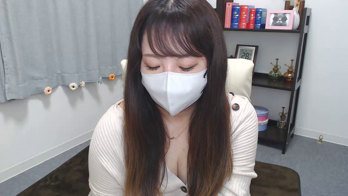 YURI3m