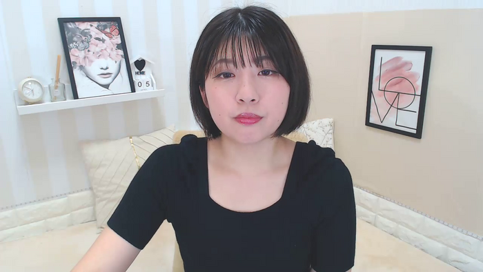 YUINAooX