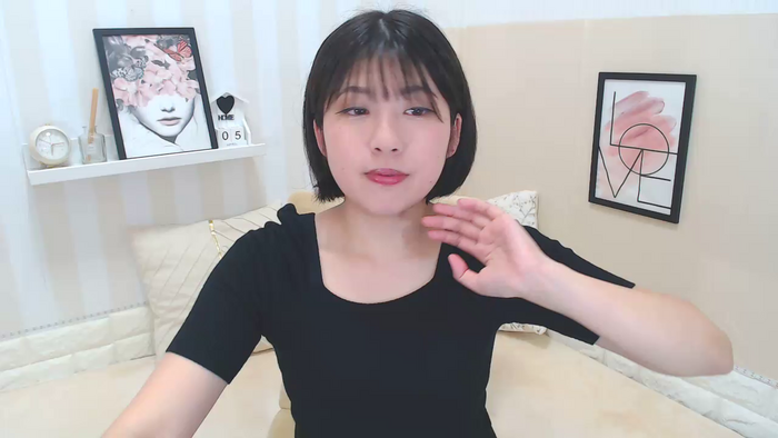 YUINAooX
