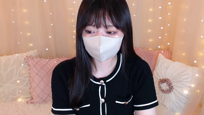 Yuix0