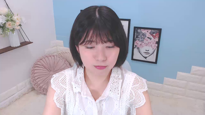 YUINAooX