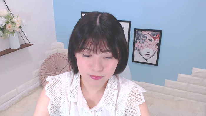 YUINAooX