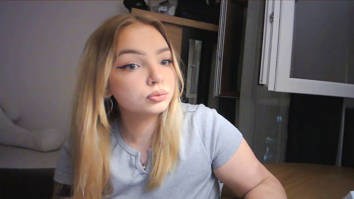 _Blondiebaby_