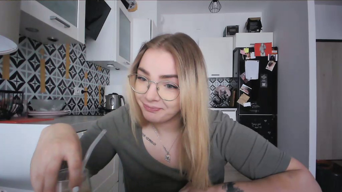 _Blondiebaby_
