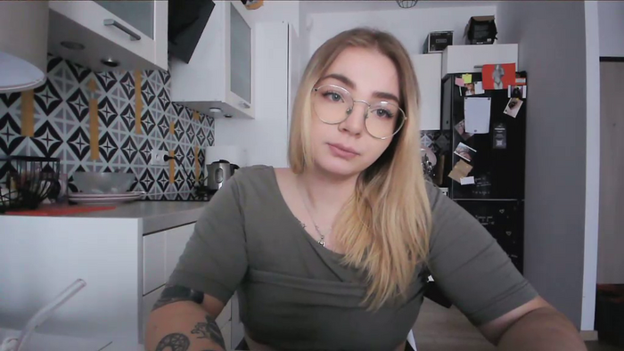 _Blondiebaby_