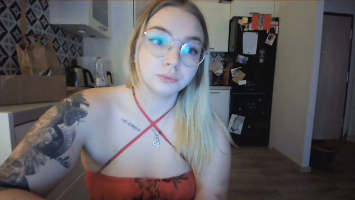 _Blondiebaby_