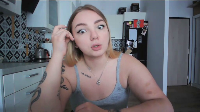 _Blondiebaby_