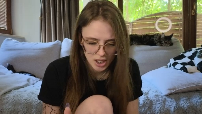 Lily24