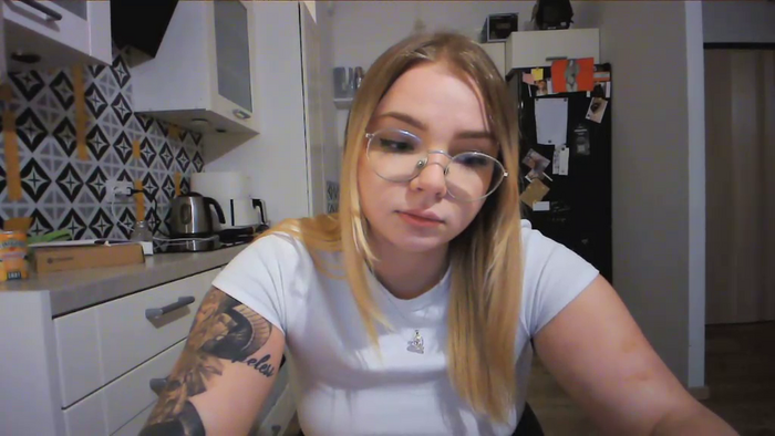 _Blondiebaby_