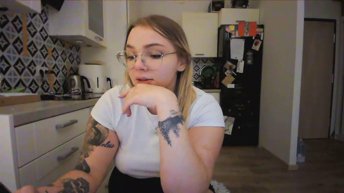 _Blondiebaby_
