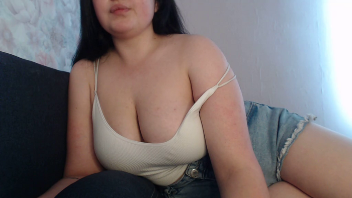 Malinka_Hot
