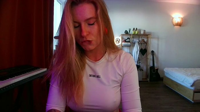 PetiteCutiePie