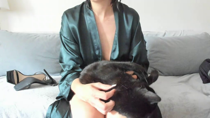 xXCzarnaKotkaXx