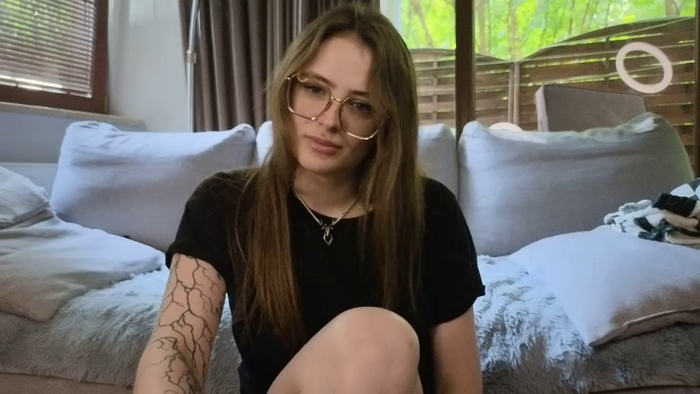Lily24