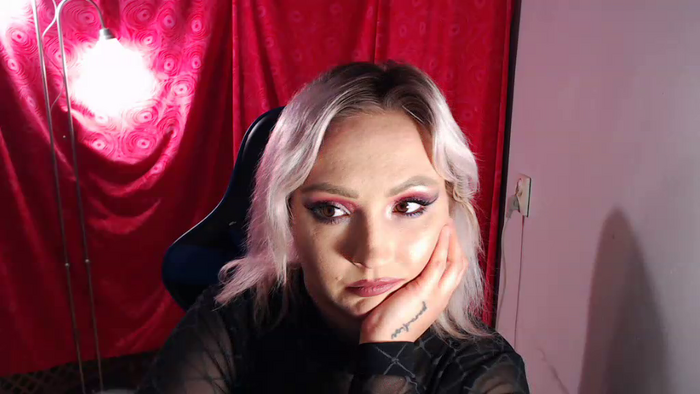 onaciekawajego