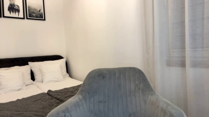 NicolleElle18