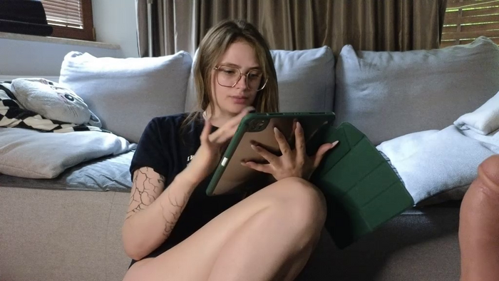 Lily24