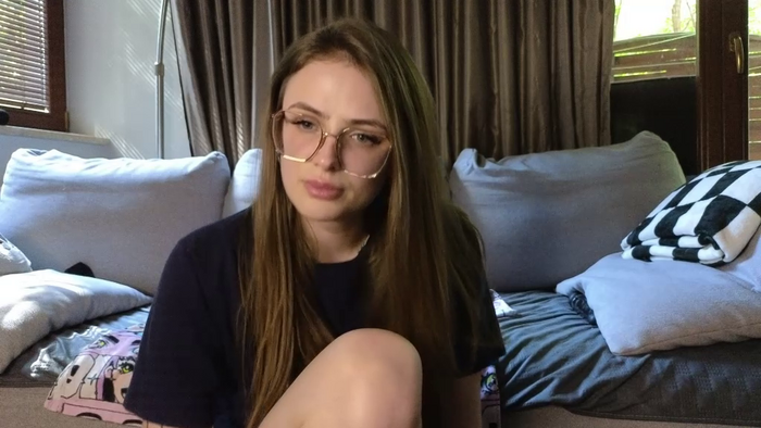Lily24
