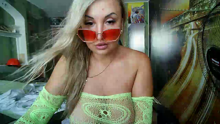 hot_girl_bummer