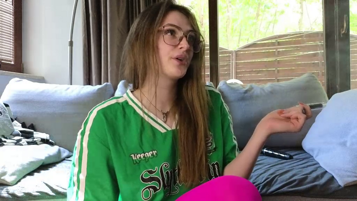 Lily24