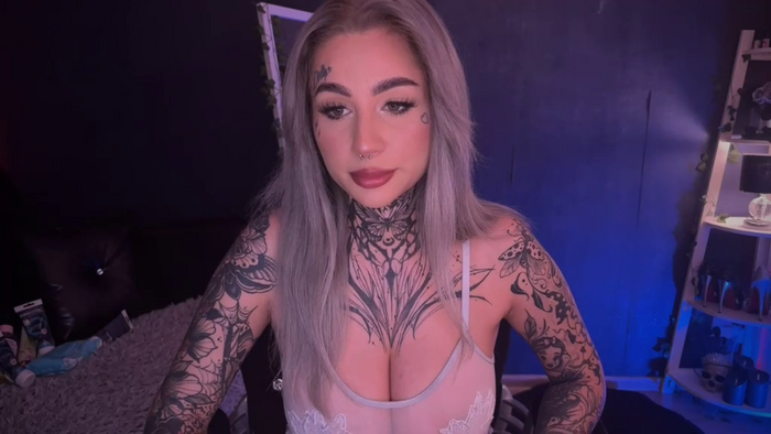 Dollybitch