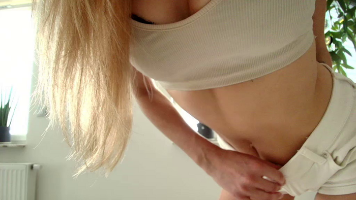 Lena6996