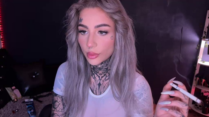 Dollybitch