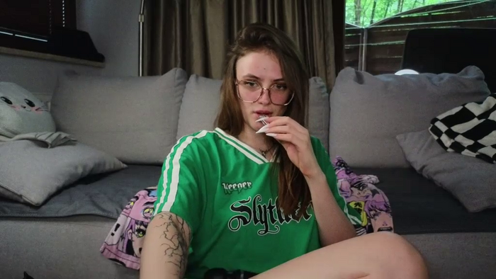 Lily24