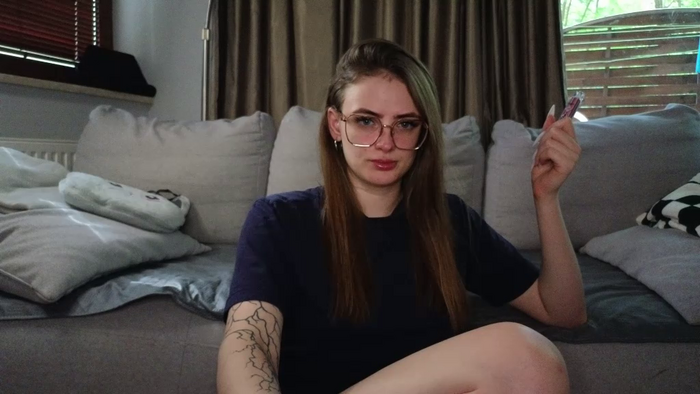 Lily24