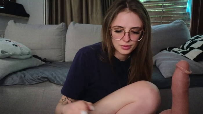 Lily24