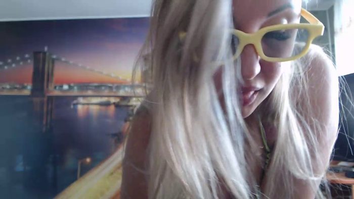 hot_girl_bummer