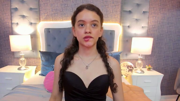 EmiliaJons