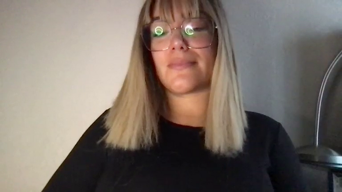 MistressLouUK