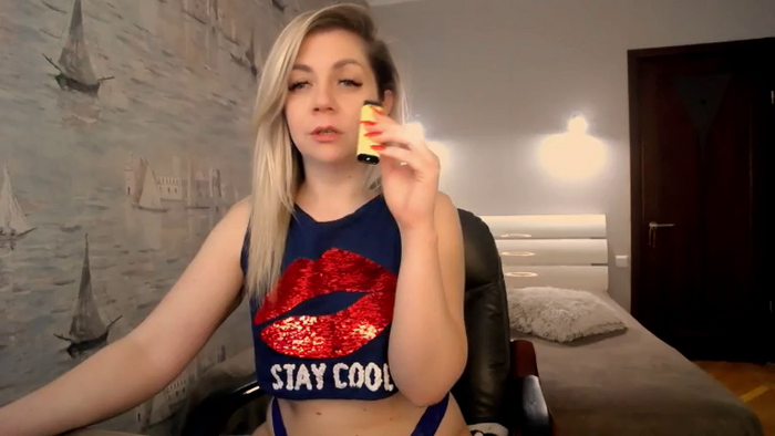 Nichole_Hill