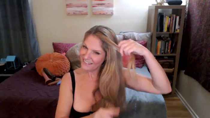 SweetCougarCandy