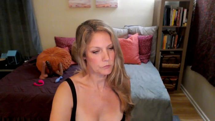SweetCougarCandy