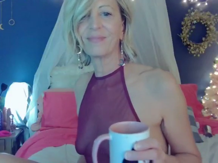 Elissawinters52