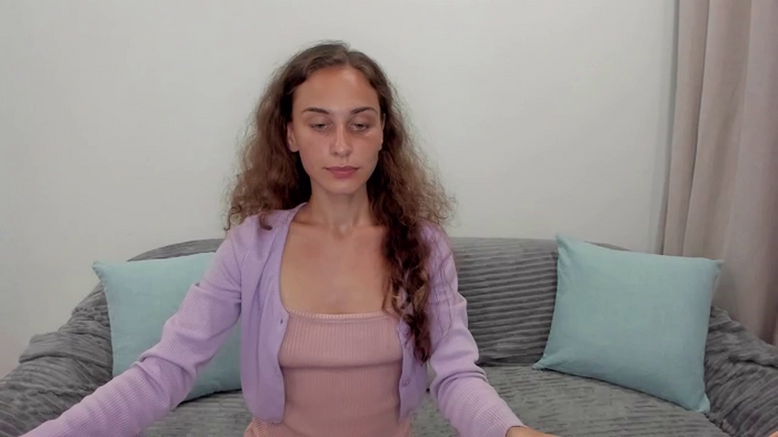 JuliaMoore18