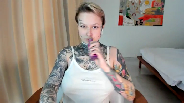 UrAlexis