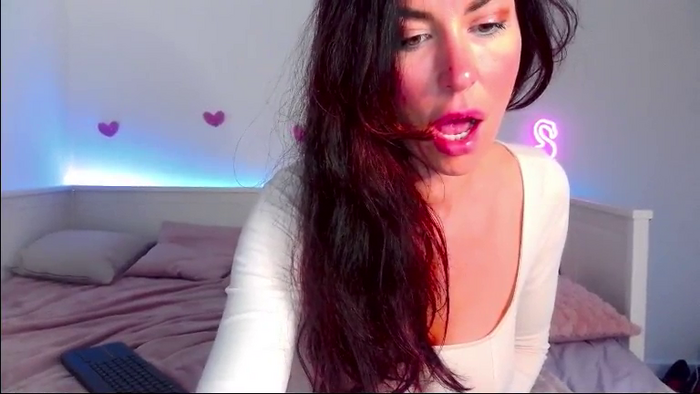 Emily69Milf