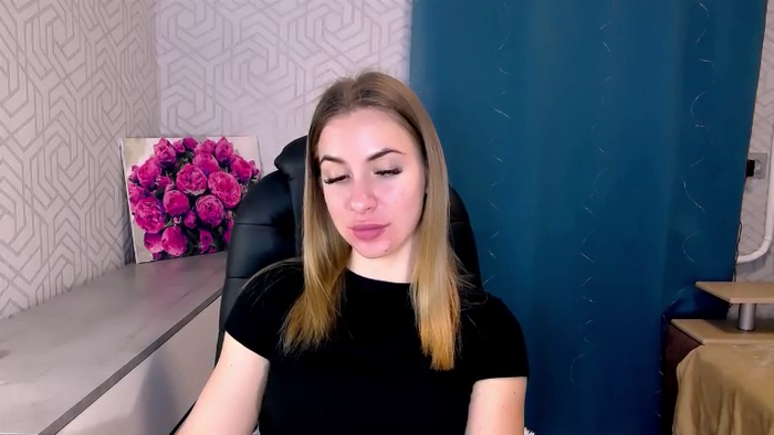 MeganNaughtyy