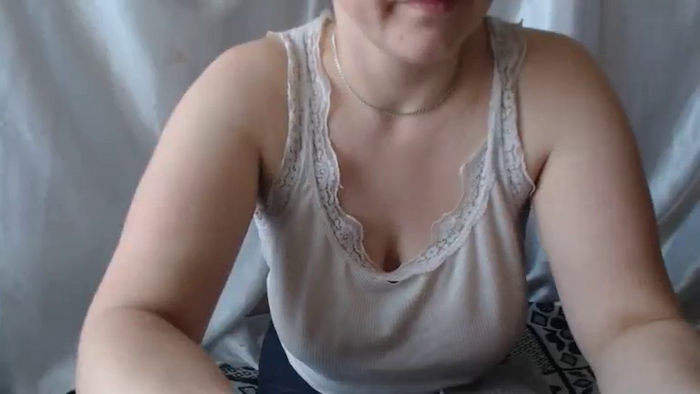 BettyGirlKiss