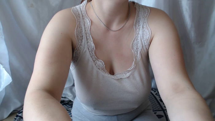 BettyGirlKiss