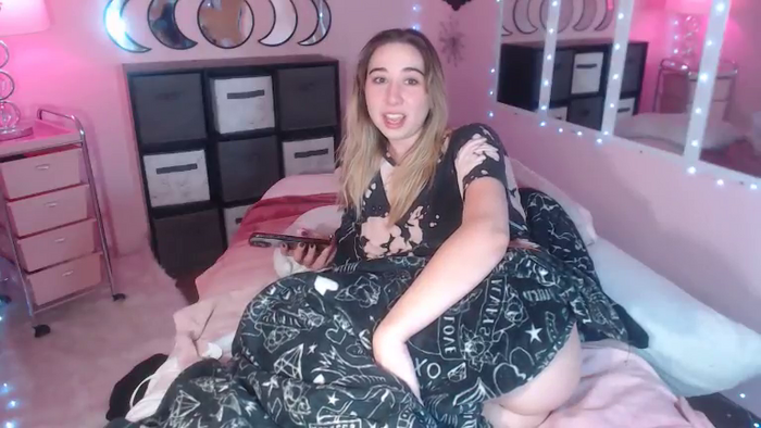 Lacey_Prescott